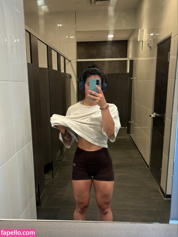 lockerroomangel nude leaks Photo #3