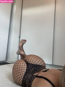 Miiilleb nude leaks Photo #17
