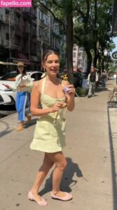 Millie Bobby Brown nude leaks Photo #8