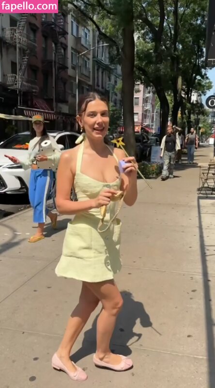 Millie Bobby Brown nude leaks Photo #8