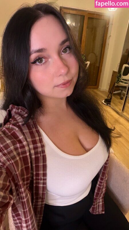 Miniloonaa nude leaks Photo #1
