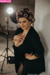 Nadia Kuvalda nude leaks Photo #9