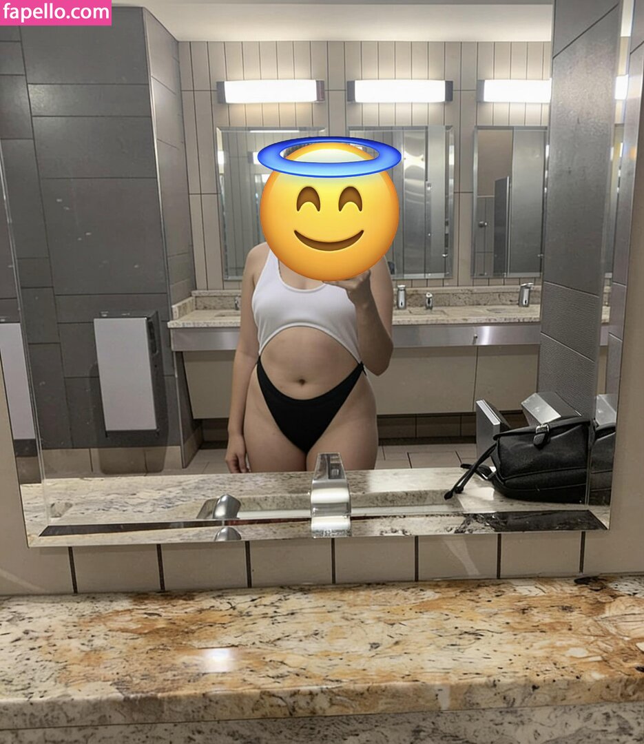 Officewife700 nude leaks Photo #3