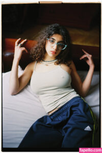 Omari Amina nude leaks Photo #7