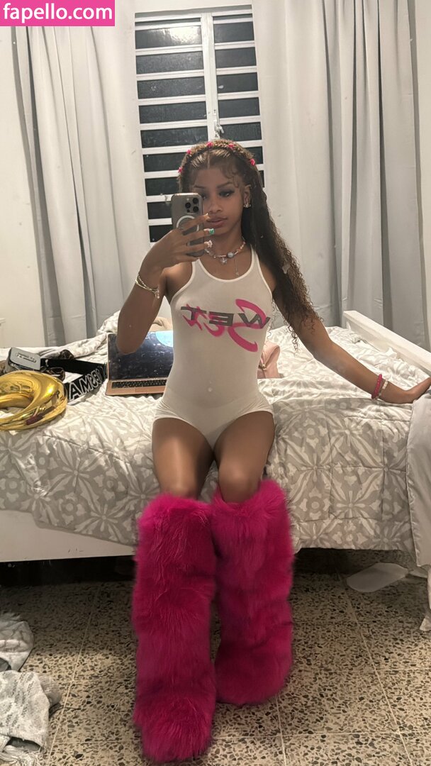 Prettygirll.mara nude leaks Photo #2
