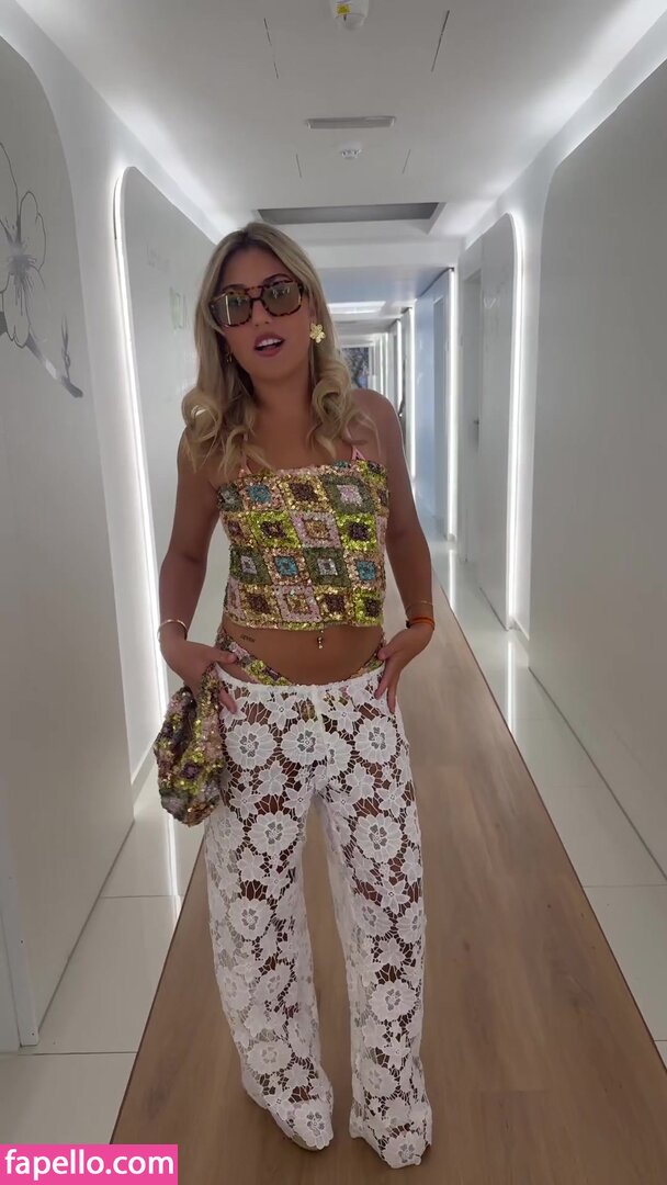 Rosie McClelland nude leaks Photo #9