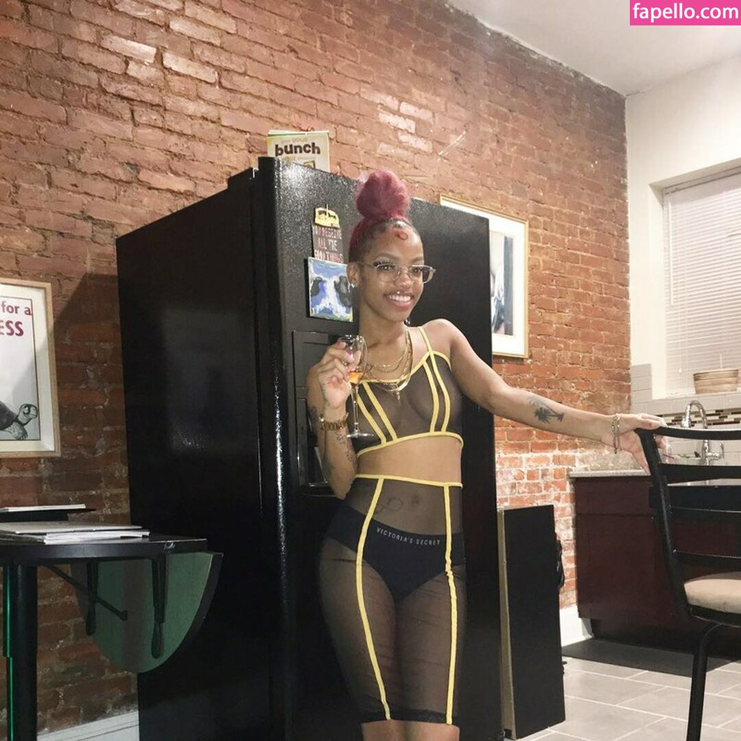 Rozay Molly nude leaks Photo #17