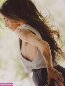 Sarah Shahi nude leaks Photo #1