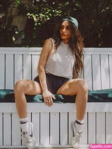 Sarah Shahi nude leaks Photo #7
