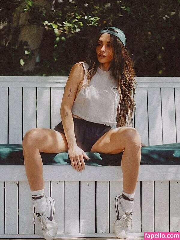 Sarah Shahi nude leaks Photo #7