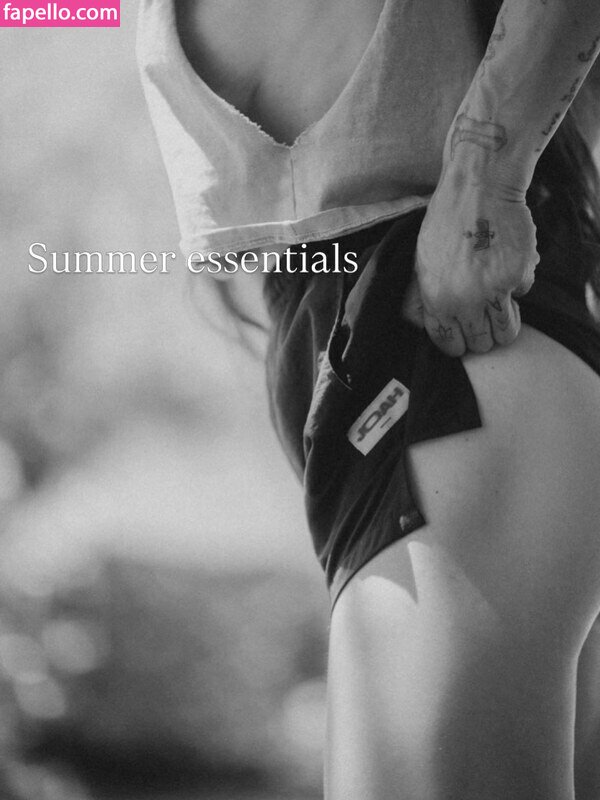 Sarah Shahi nude leaks Photo #8