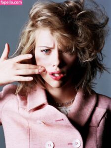 Scarlett Johansson nude leaks Photo #9