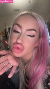 Sum.R nude leaks Photo #3