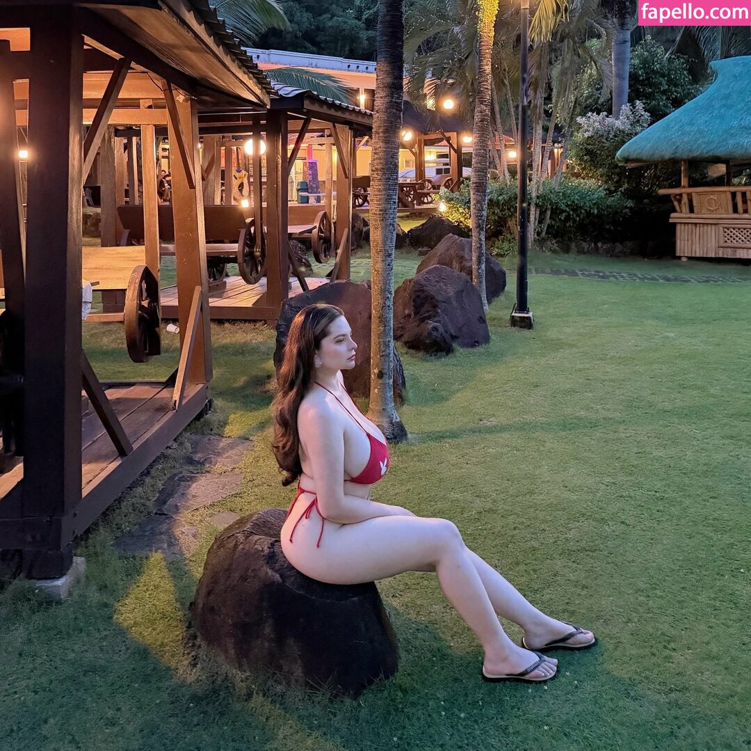 superb_mc21 nude leaks Photo #1