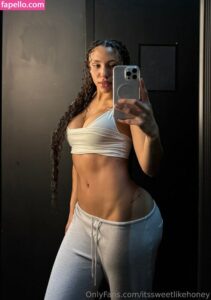 sweetlikehoney nude leaks Photo #4
