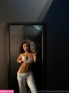 sweetlikehoney nude leaks Photo #8