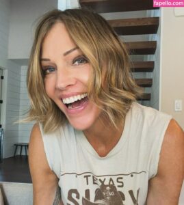 Tricia Helfer nude leaks Photo #1