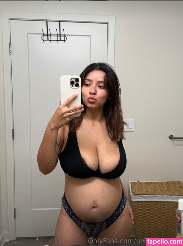 ur6moms9favs nude leaks Photo #2