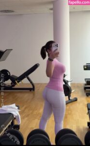 valonaash nude leaks Photo #3