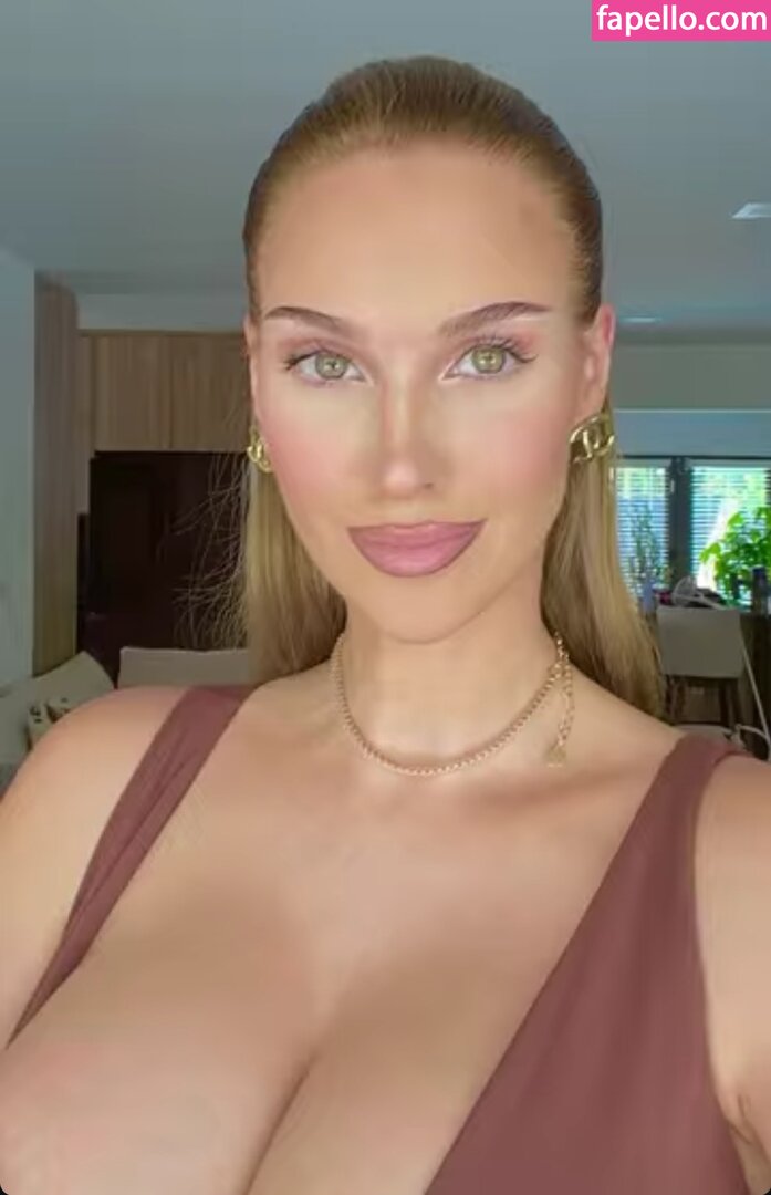 Veronika Rajek nude leaks Photo #1