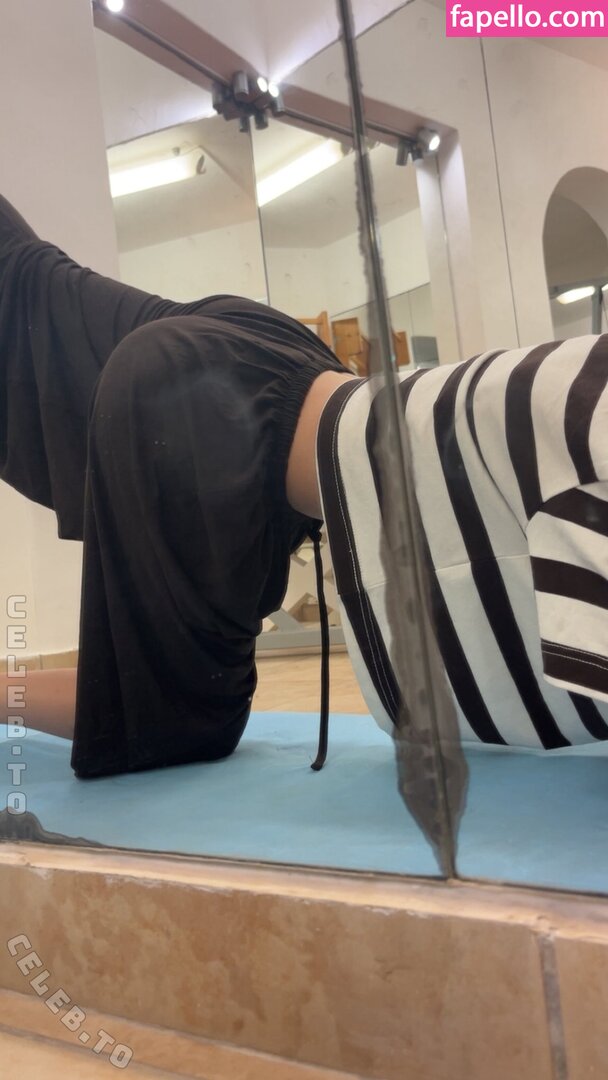 Yukistarxyz nude leaks Photo #5
