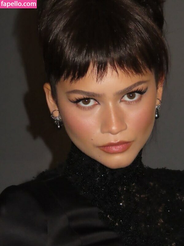 Zendaya nude leaks Photo #1
