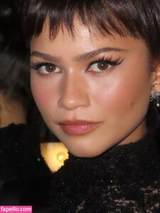 Zendaya nude leaks Photo #2